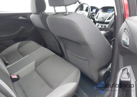 2014 Ford Focus Se from USA, damaged, VIN 1FADP3F2XEL174161